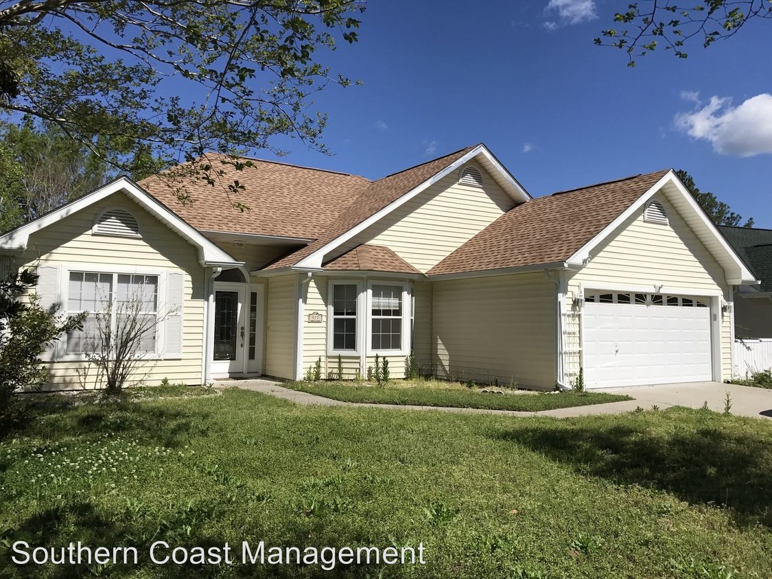 Primary Photo - 577 Bridgeport Dr