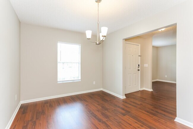 Foto del edificio - 2626 Springwillow Dr