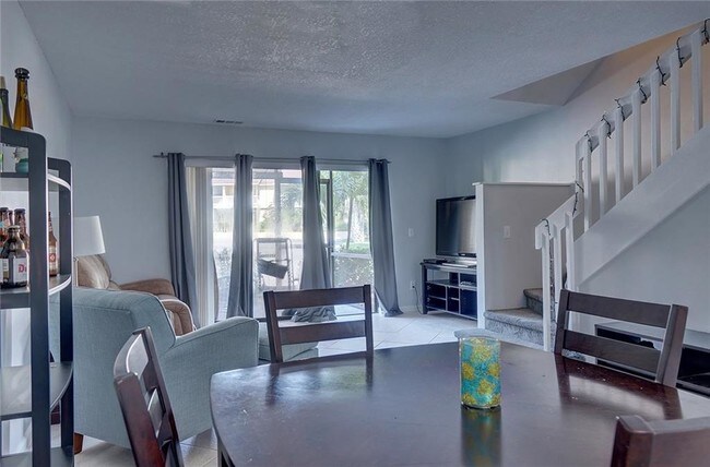 Building Photo - 13521 S Indian River Dr