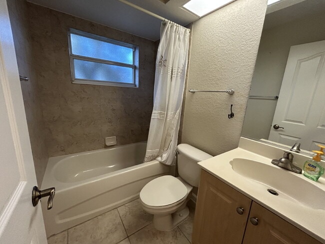 Building Photo - Northport 3/2/2 now available for rent ann...