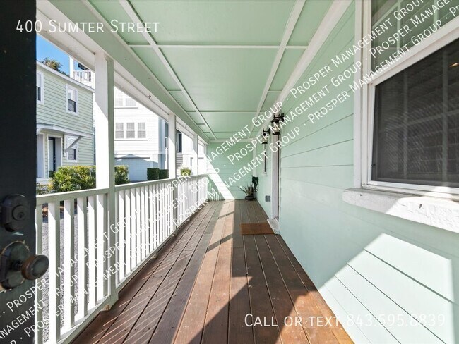 Building Photo - Charming 2 Bedroom Charleston Home with Mo...
