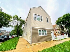 Building Photo - 3501 W Cortland St