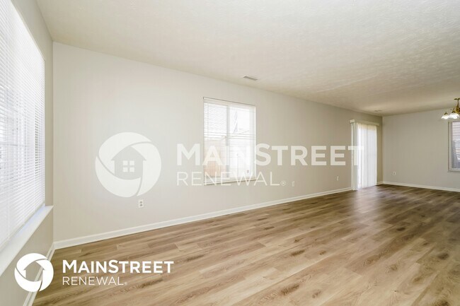 Building Photo - 2661 Grand Fir Dr