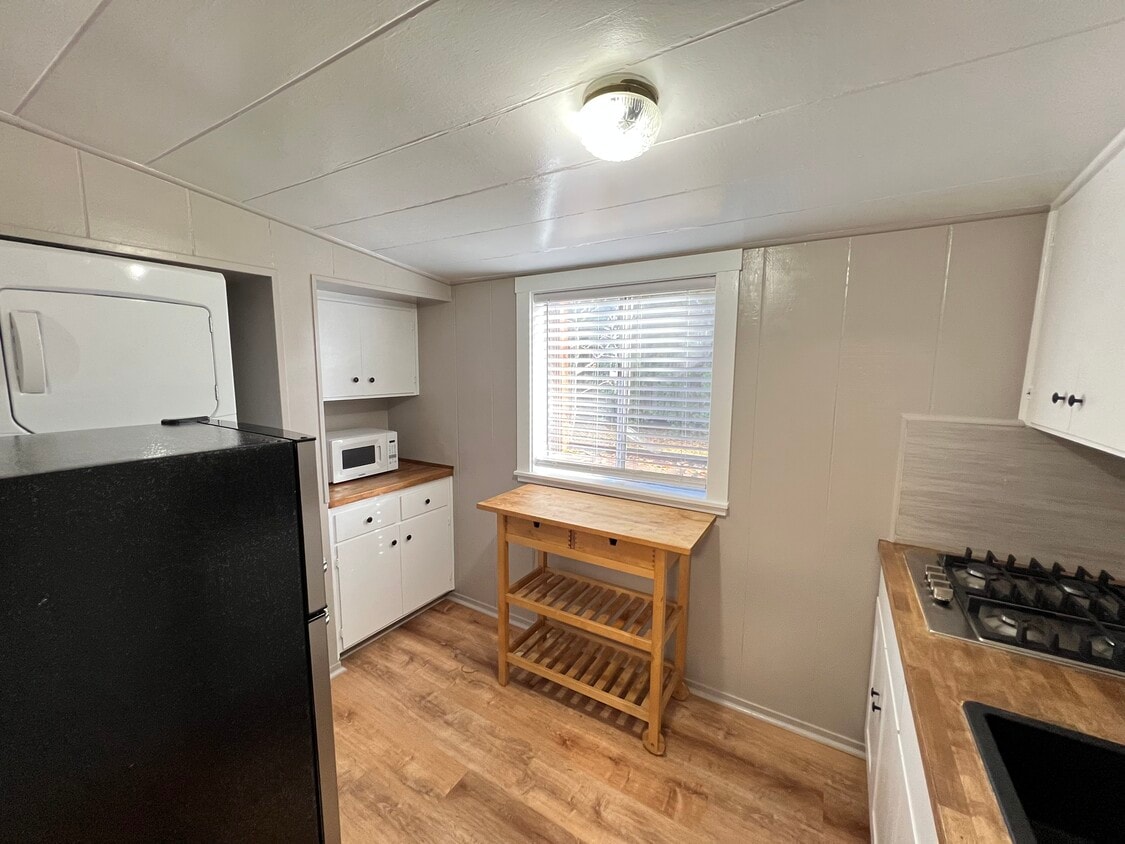 Cocina - 1226 Middlefield Rd