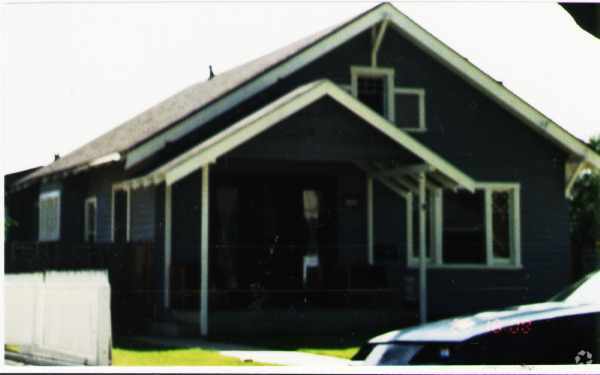 Foto del edificio - 228 N 6th St