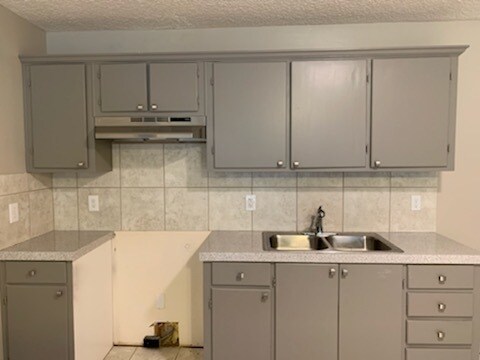Building Photo - Charming 3-Bedroom Home for Rent in West J...