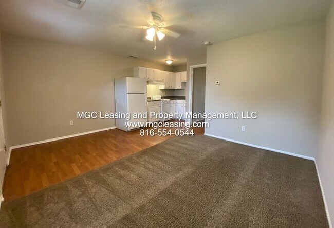Foto del edificio - LeGrand Apartments - Downtown Lee's Summit...