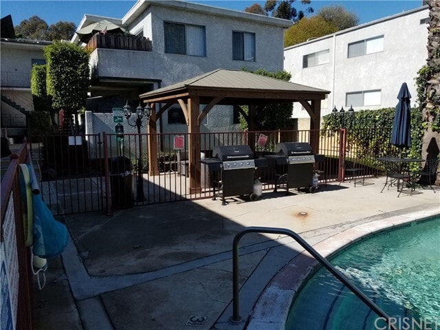 Building Photo - 5417 Sepulveda Blvd