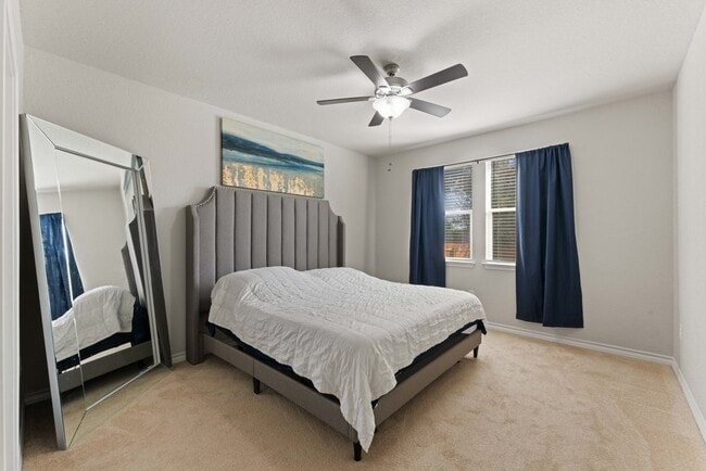 Building Photo - 12412 Big Valley Creek