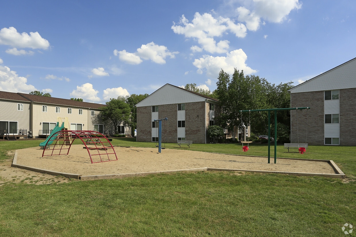 Carnegie Arms Apartments Niles, OH
