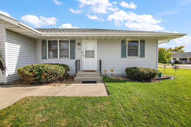 Foto del edificio - 315 N School St