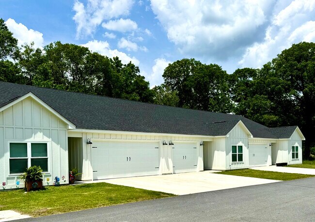 Foto del edificio - The Residences at Willow Creek