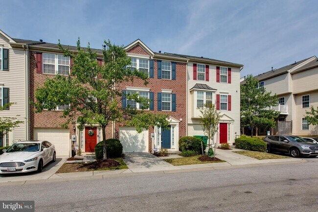 Building Photo - 7063 Holly Springs Ln