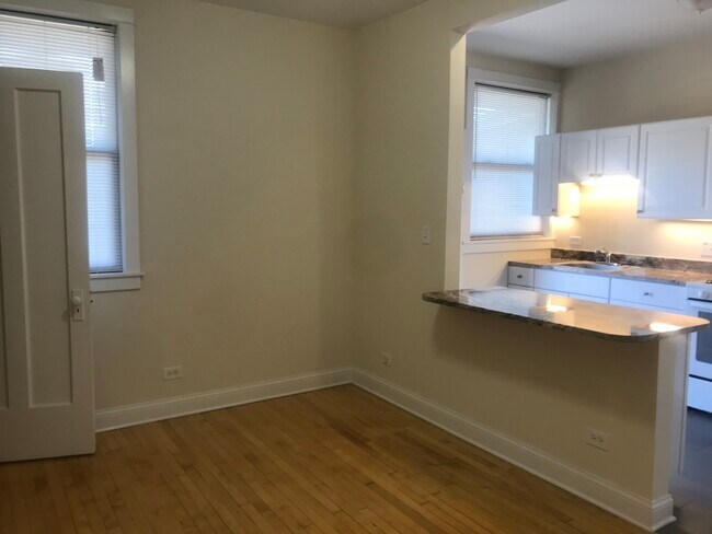 Foto del edificio - 7109 N Clark St