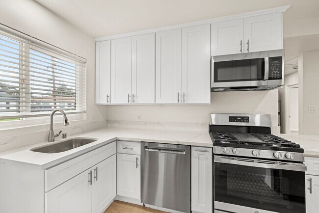 Foto del edificio - 5162-5166 Ewing St.