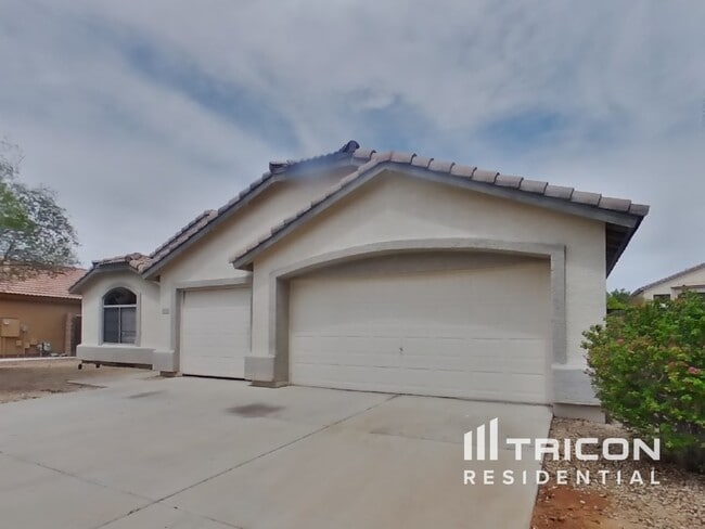 Building Photo - 7928 W Gibson Ln