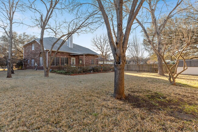 Foto del edificio - 9004 Brimstone Ln