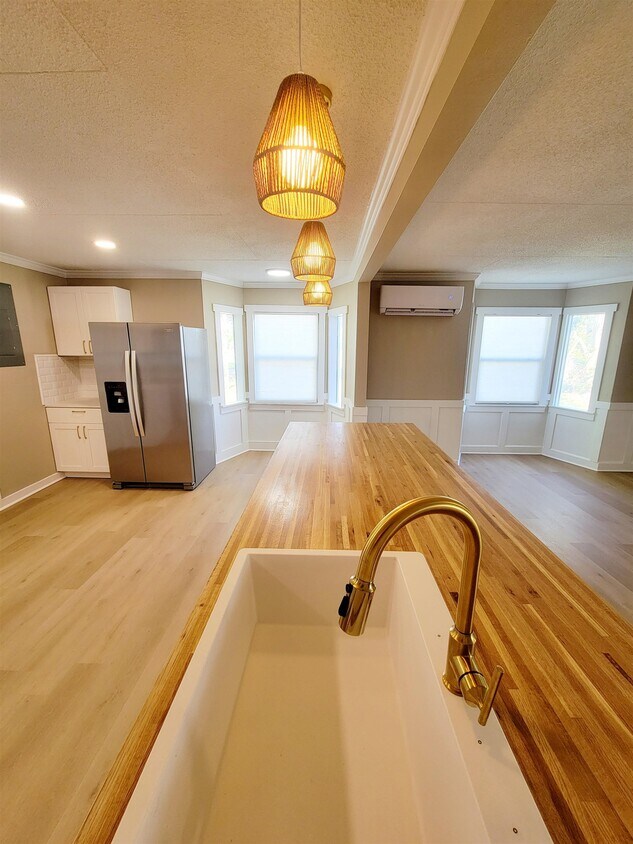 Foto principal - 1106 E Veterans Dr
