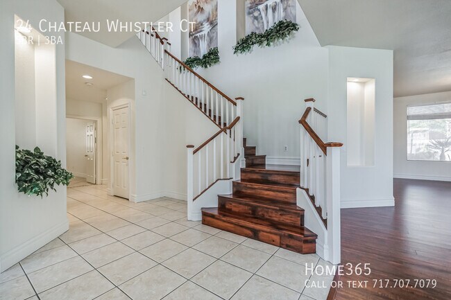 Building Photo - Absolutely Stunning 5 Bedroom 3 Bathroom H...