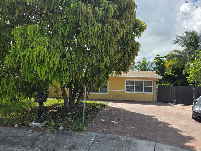 Foto del edificio - 4031 NE 8th Ave