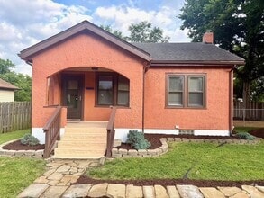 Building Photo - 12418 Chrisann Ln