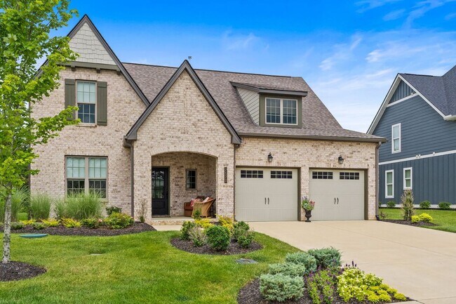 Foto del edificio - Spotless rental home in the highly sought-after McDaniels neighborhood in College Grove