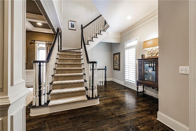 Foto del edificio - 1122 Ashton Bluff Dr NE