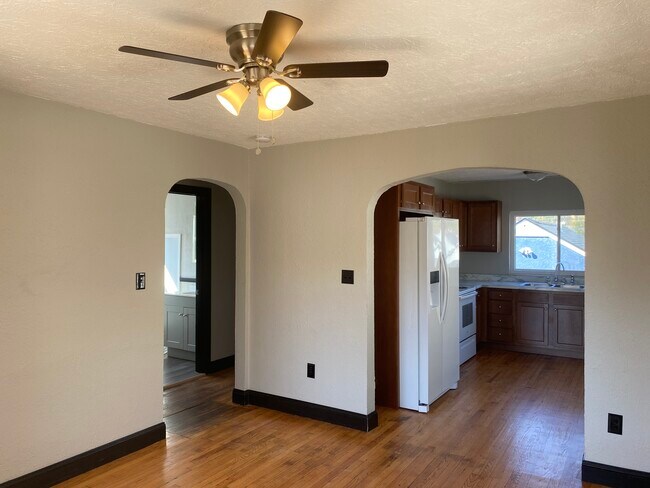 Foto del edificio - 4814 Tennessee St