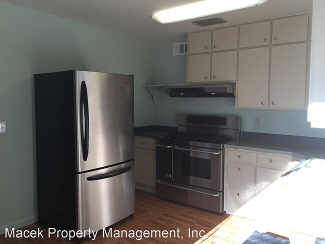 Building Photo - 3 br, 1.5 bath House - 3525 5th Avenue North