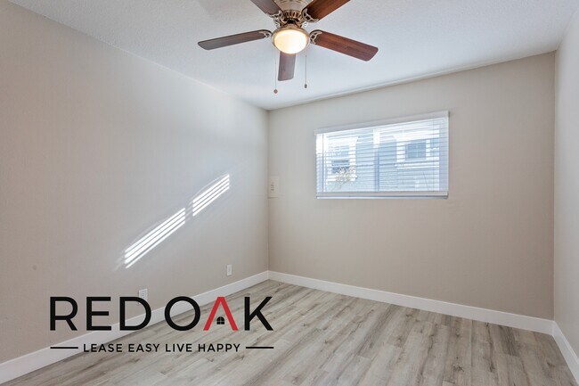 Foto del edificio - Stunning One Bedroom with Stainless Steel ...