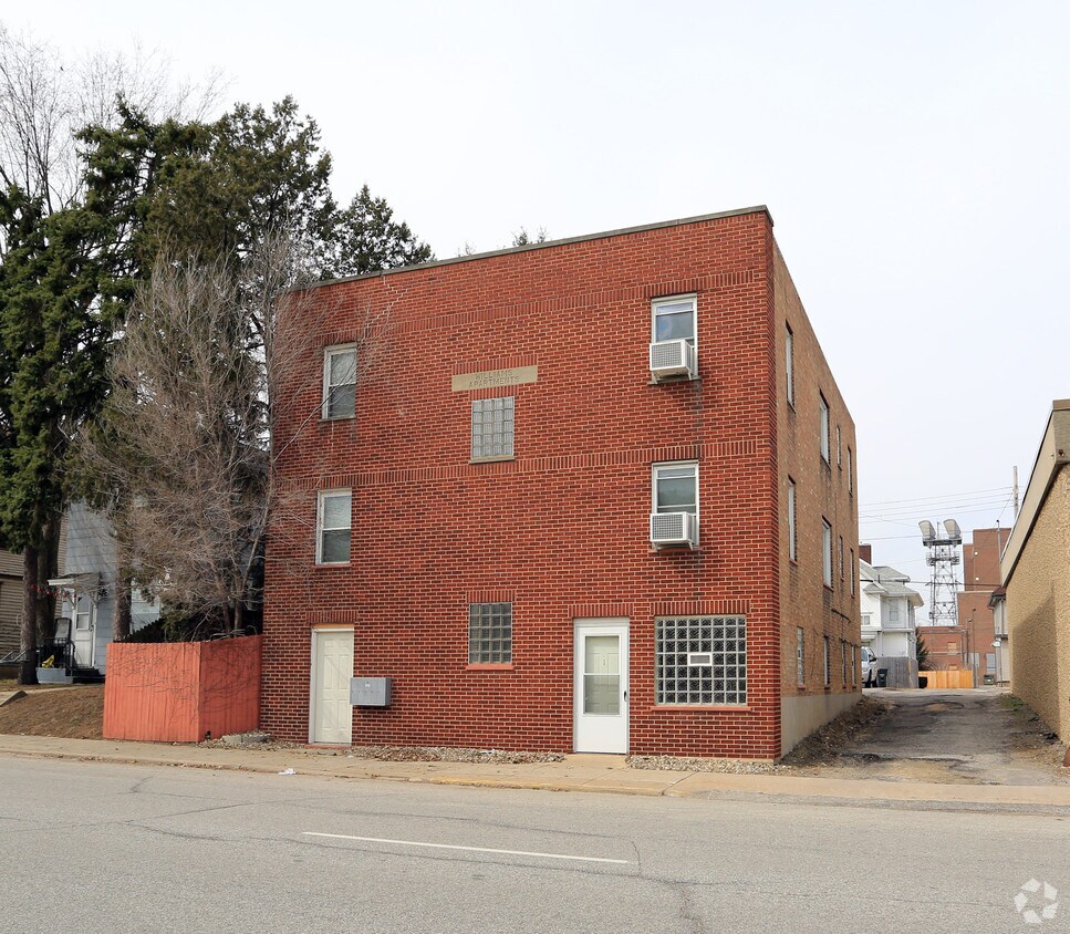 Foto principal - 219 S William St