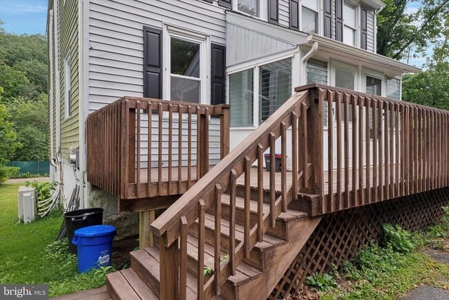 Building Photo - 5530 Pennell Rd