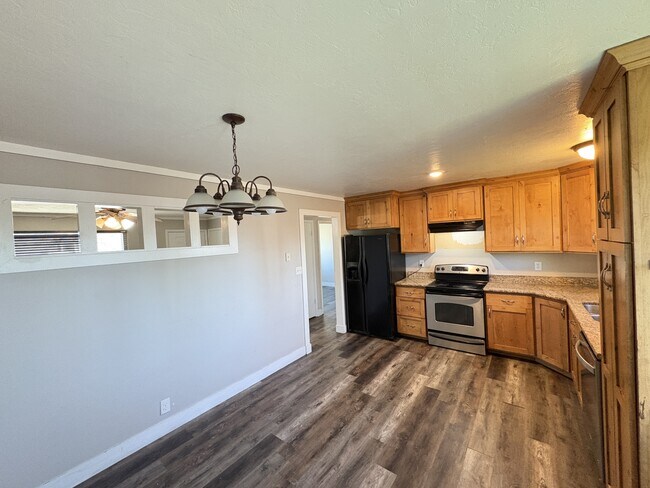 Foto del edificio - 6540 King Valley Rd