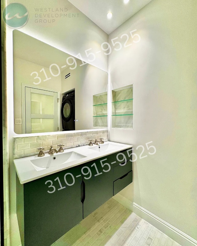 Building Photo - 1540 Brockton Ave