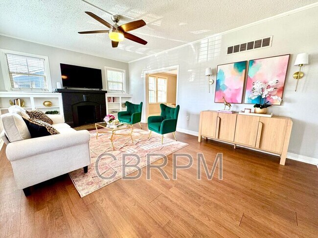 Foto del edificio - 2702 23rd St