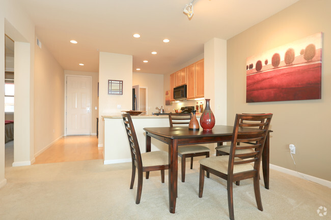 2BR, 2BA - The Overlook At Fountaingrove