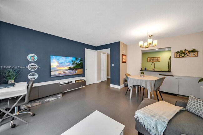 Foto del edificio - 1720 NW N River Dr