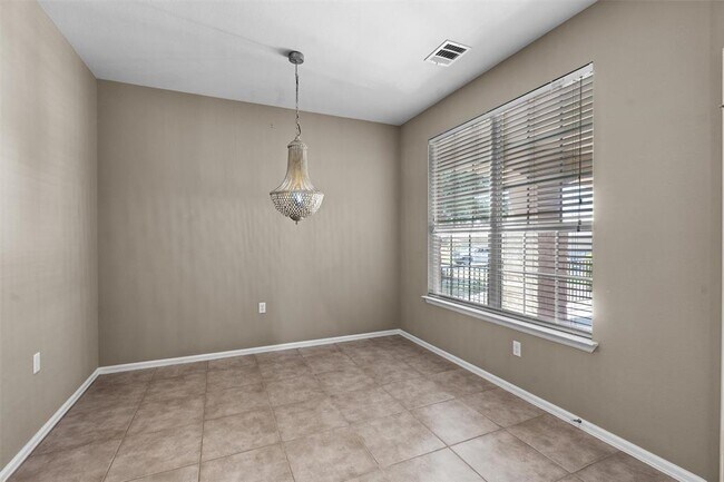 Building Photo - 808 Apache Mountain Ln