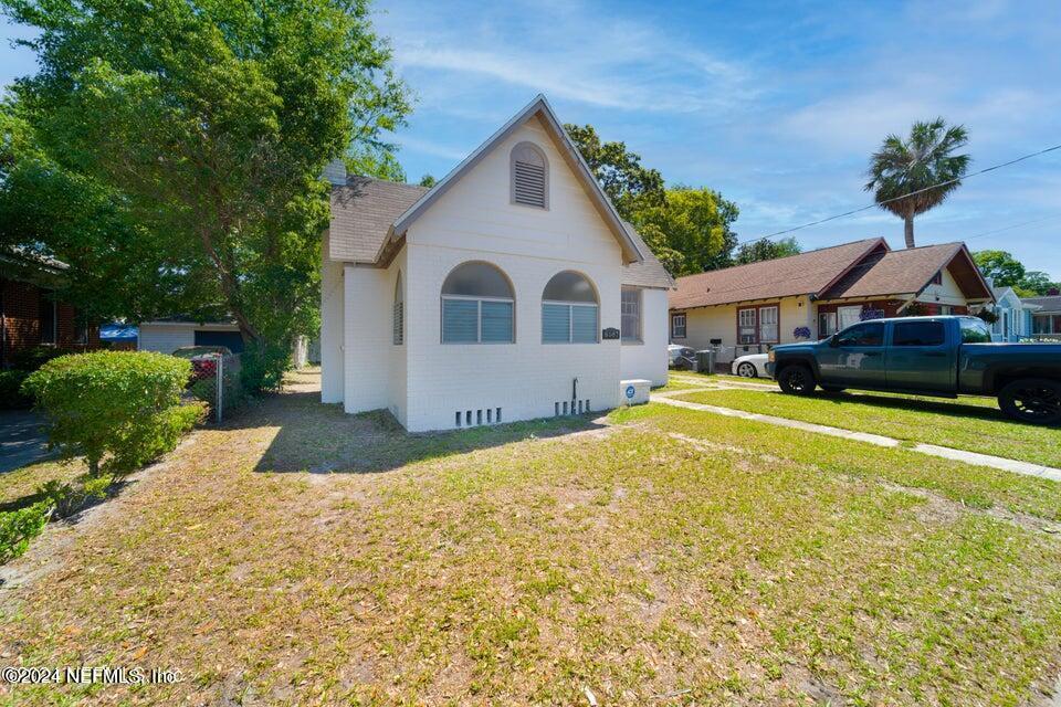 Primary Photo - 6587 Sapphire Dr