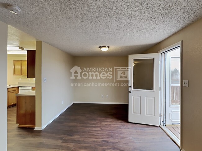 Foto del edificio - 11468 River Run Pky