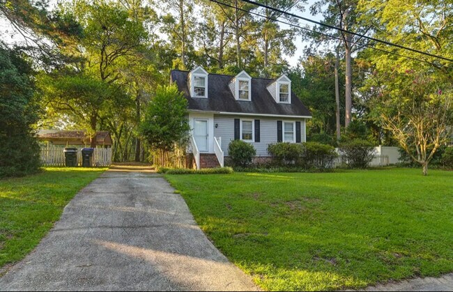 Foto del edificio - 1808 Lowder Dr