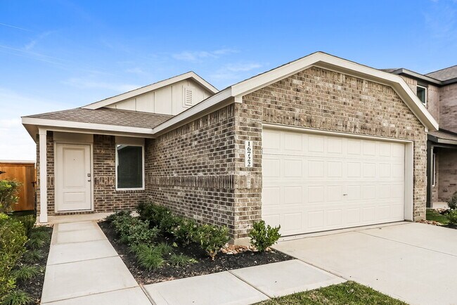 Foto del edificio - 16722 Old Wagon Wy