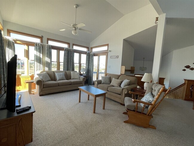 Building Photo - 54120 Marlin Dr