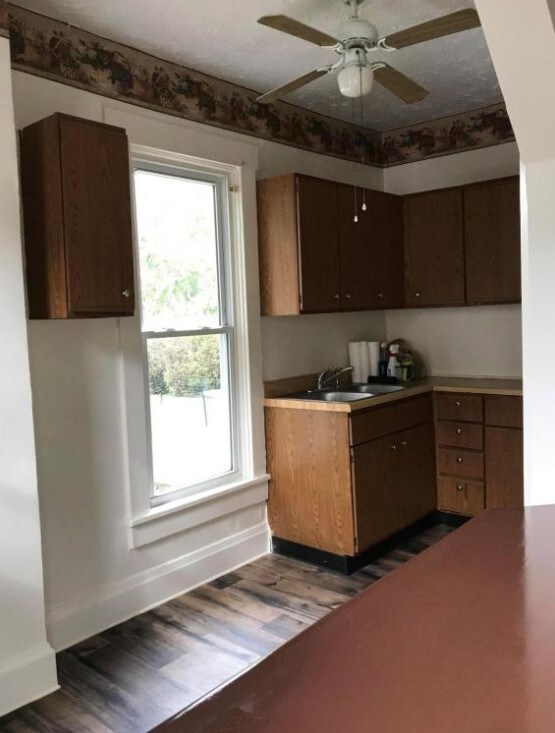 Foto del interior - 920 E Market St
