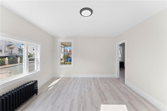 Foto del edificio - 301 Glenwood Ave