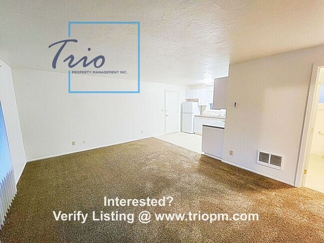 Foto del edificio - 817 E 35th Pl