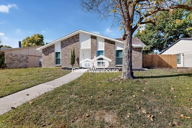 Building Photo - ** Leasing Special ** Completely Refreshed Coppell Home MOVE IN Ready