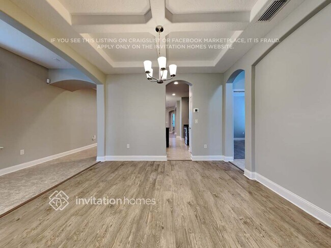 Foto del edificio - 832 Glendale Ln