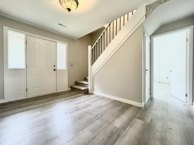 Photo du bâtiment - 43025 Vedder Mountain Rd