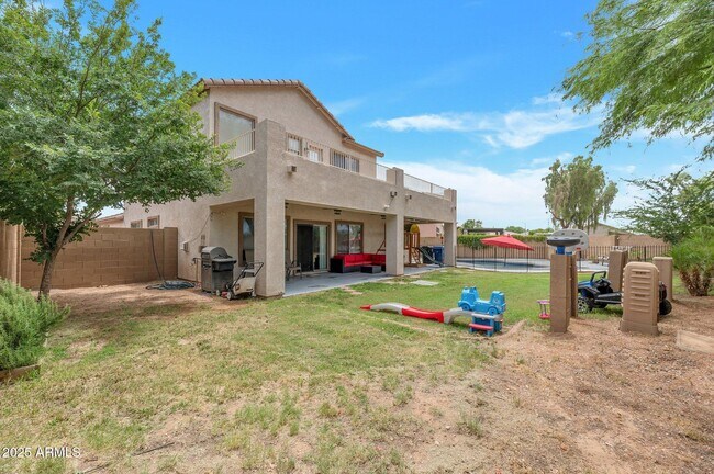 Foto del edificio - 15628 N 156th Ln